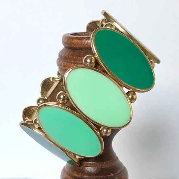 Green Pallet Color Combination Facet Cut Oval Gold Settings Stretch Bracelet - Picture 2 of 3